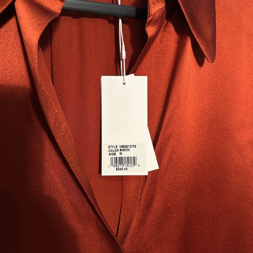 Vince Terracotta / Rust Sleeveless Silky Button Down Top, Relaxed Fit - Picture 3 of 4